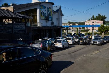 Taxis of Russian company Yandex line up in a petrol station on July 15, 2021 in Chișinău, Moldova. (Source: Getty Images) Taxis of Russian company Yandex line up in a petrol station on July 15, 2021 in Chișinău, Moldova. (Source: Getty Images)