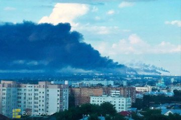 Black smoke rises over Russia's Syzran oil refinery after a Ukrainian overnight strike on July 12, 2026. (Source: Exilenova+) Black smoke rises over Russia's Syzran oil refinery after a Ukrainian overnight strike on July 12, 2026. (Source: Exilenova+)
