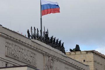 A Pantsir-S1 air defense system mounted on the roof of Russia’s Defense Ministry building in Moscow, March 2023. (Source: Getty Images)