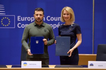 Ukraine and Estonia Sign a Bilateral Security Agreement