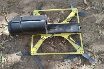 Captured Russian FPV drone “Knyaz Vandal Novgorodsky” displayed by Ukrainian forces, with a visible fiber-optic cable spool mounted on the airframe. (Source: Serhii Flash)