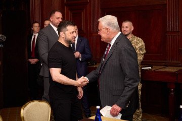 Zelenskyy Meets US Envoy Kellogg to Discuss Defense Aid, Russia, and Abducted Ukrainian Children
