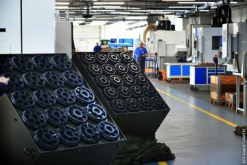 Scatterable anti-tank mine cassettes at Poland’s Belma plant. (Source: Bydgoszcz)