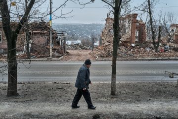 Russian Forces Hold Northern Vovchansk as Fighting Intensifies in Kharkiv Region
