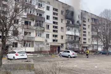 Russian Missile Strike on Sumy Injures at Least 90, Hits Hospital and School