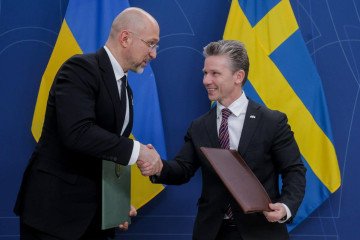 Sweden and Ukraine Sign Landmark Defense Innovation Agreement