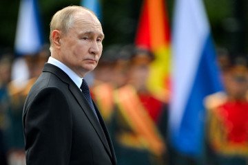 Putin califica la invasión de Ucrania como «correcta» y presenta las destrucciones masivas como una «liberación» putin rusia ucrania