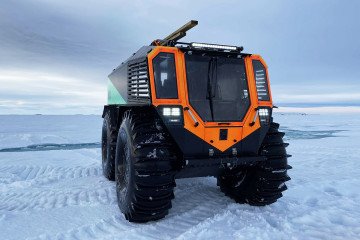 Ukrainian-made SHERP all-terrain vehicle in Greenland, 2023. (Source: Wikimedia)