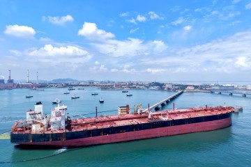 China Ramps Up Urals Crude Imports as India Retreats Amid US Tariff Hike