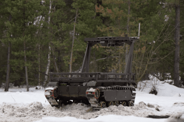 Still for the video of BIZON-L ground robot developed by UAV TECHNOLOGY. (Source: DevDroid/YouTube)