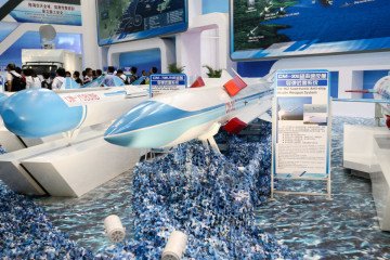 CM-302 hypersonic anti-ship missile weapon system is shown during the Zhuhai air show 2016. (Source: Getty Images)