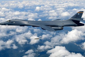 Estados Unidos despliega bombarderos B-1B cerca de Rusia días antes de la reunión entre Putin y Trump rusia donald trump vladimir putin ucrania guerra ucrania alto el fuego ucrania noticias ucrania news rusia news estados unidos