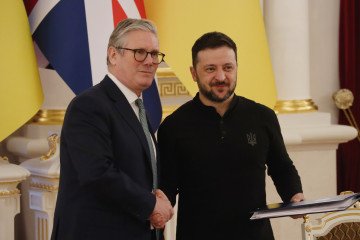 Zelenskyy Arrives in the United Kingdom for Security Summit Zelenskyy Arrives in the United Kingdom for Security Summit