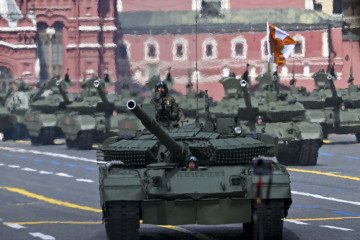 Russia Gears Up for NATO Fight—Plans 2,500 Missiles, Hundreds of Tanks, and Dozens of Warplanes