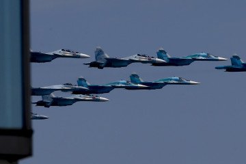 Russia Can’t Build Warplanes Without US Tech—Even Kremlin’s Top Chip Scientist Is Smuggling It In Russia Can’t Build Warplanes Without US Tech—Even Kremlin’s Top Chip Scientist Is Smuggling It In