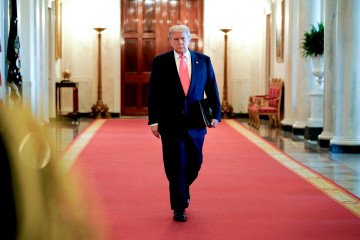 Trump da luz verde al Pentágono para enviar más armas a Ucrania en medio de los brutales ataques rusos