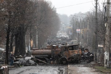Russia Sends Over 600 Confiscated Civillian Cars to Frontlines in Ukraine