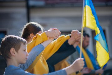 rusia rusia noticias rusia news rusia población ucrania ucrania news ucrania guerra la bandera ucraniana