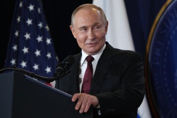 Putin Doubles Down on Ukrainian Buffer Zones as Russia Rejects Territorial Retreat Russian leader Vladimir Putin during a press conference with US President Donald Trump at Joint Base Elmendorf-Richardson on August 15, 2025 in Anchorage, Alaska. (Source: Getty Images)