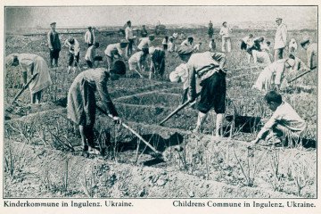 Children’s commune in Ingulets, Ukraine, during the Soviet occupation. (Source: Getty Images) Children’s commune in Ingulets, Ukraine, during the Soviet occupation. (Source: Getty Images)