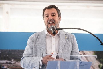 Italian Deputy Prime Minister’s Warm Embrace of Russian Ambassador Raises Eyebrows Amid Italy’s Support for Ukraine