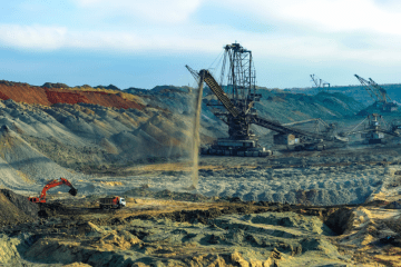 Ukraine’s $15 Trillion Mineral Wealth Is Key to the Green Future and Electric Cars