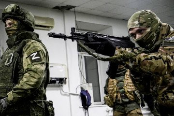 Soldados rusos entrenamiento militar Rostov Rusia tropas de ocupación guerra Ucrania.