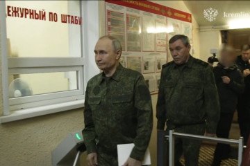 Putin Declares Ukrainian POWs Should Be Treated as Terrorists During First Visit to Kursk Putin Declares Ukrainian POWs Should Be Treated as Terrorists During First Visit to Kursk