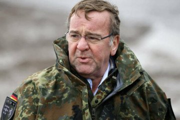 German Defense Minister: No Deployment of Troops to Ukraine Despite EU and French Discussions