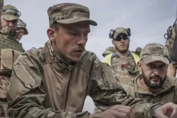 Azov Commander Calls for Western Arms Ban Reassessment