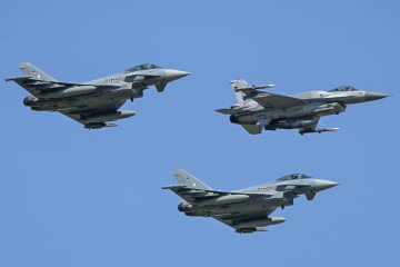 Romania Deploys Jets as Russian Drones Target Ukrainian Danube Ports