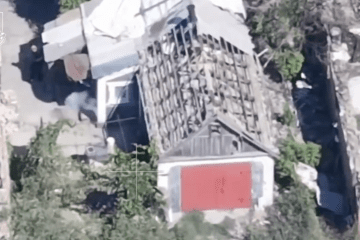 Russian Soldier Executes Unarmed Elderly Ukrainian, Prosecutors Launch Investigation