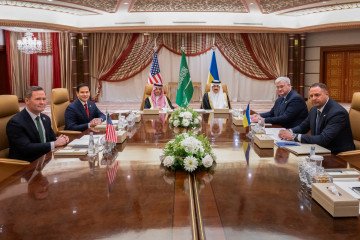 “Getting There”: Waltz Offers Brief Update as U.S.-Ukraine Talks Continue in Saudi Arabia