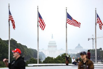 White House Allegedly Hopes to Broker Ukraine-Russia Ceasefire by April 20 White House Allegedly Hopes to Broker Ukraine-Russia Ceasefire by April 20