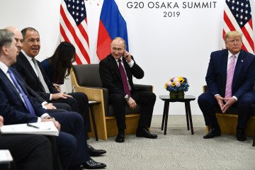 Putin dice a Trump que Rusia no abandonará sus objetivos bélicos en Ucrania, según un ayudante del Kremlin