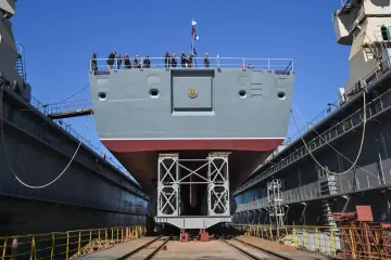 Rusia presenta la nueva fragata lanzamisiles «Almirante Amelko», con mayor capacidad de ataque rusia news rusia noticias buques de guerra noticias con imágenes guerra ucrania