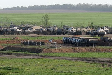 Russian military vehicles stationed at the Kuzminsky training ground in Russia’s Rostov region, approximately 50 km from the Ukrainian border. Illustrative photo. (Photo: Getty Images)