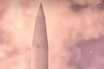 LORA ballistic missile launched from a German Navy warship during a live-fire test in the North Atlantic. (Source: NATO)