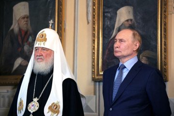 Putin Requests His Initials Engraved on Crosses for Russian Soldiers Fighting in Ukraine