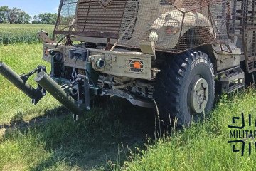 Electromagnetic PIDRYV mine-clearing system mounted on a Ukrainian MaxxPro armored vehicle in 2026. (Source: Militarnyi) Electromagnetic PIDRYV mine-clearing system mounted on a Ukrainian MaxxPro armored vehicle in 2026. (Source: Militarnyi)