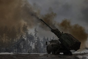 Ukrainian soldiers fire with Archer Artillery System on a Russian position on December 24, 2023, in the Donetsk region, Ukraine. (Source: Getty Images)