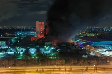 Massive Fire Engulfs Russian Defense Institute in Moscow, Spreading Across 1,500 Sq. Meters