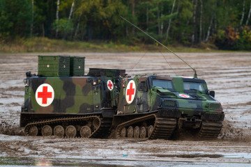 The off-road transport vehicle in medical variant of the Bundeswehr of the type BV 206 S Hägglunds during the information training exercise Land Operations 2019. Illustrative photo. (Source: Getty Images)