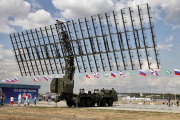 Russian Nebo-M mobile radar system on display. (Source: Wikimedia Commons) Russian Nebo-M mobile radar system on display. (Source: Wikimedia Commons)