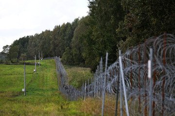 A razor-wire boundary fence is seen along the Polish-Lithuanian border with the Russian exclave of Kaliningrad near the village of Grzybina, Podlaskie Voivodeship, near the Suwalki Gap on September 26, 2026. (Source: Getty Images) A razor-wire boundary fence is seen along the Polish-Lithuanian border with the Russian exclave of Kaliningrad near the village of Grzybina, Podlaskie Voivodeship, near the Suwalki Gap on September 26, 2026. (Source: Getty Images)