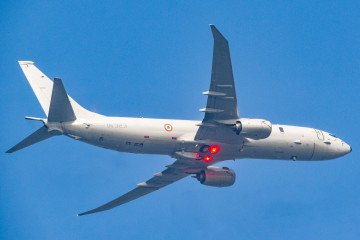 India Eyes Six More P-8I Submarine-Hunter Jets in $4 Billion US Deal, Boosting Indian Ocean Surveillance