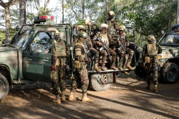Kenyan Military troops at former Prime Minister Raila Odinga's ancestral home in Opoda farm on October 19, 2025 in Bondo, Kenya. Illustrative image. (Photo: Getty Images)