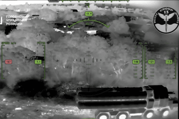 A Russian S-400 launcher seen through the targeting system during a Ukrainian HUR Group 13 operation in temporarily occupied Crimea. (Source: HUR) A Russian S-400 launcher seen through the targeting system during a Ukrainian HUR Group 13 operation in temporarily occupied Crimea. (Source: HUR)