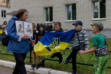 Ukraine Brings Home 11 More Children from Russian-Occupied Kherson Region Ukraine Brings Home 11 More Children from Russian-Occupied Kherson Region