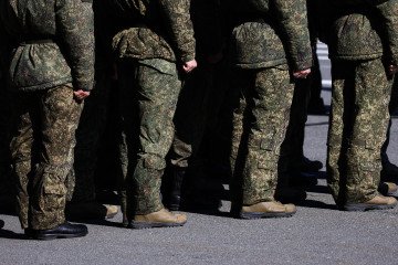 Russia Increases Military Reserve Training Involving Over 140,000 Troops A detail view of Russian military personnel in camouflage uniforms. (Source: Getty Images)